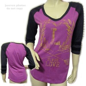 Y2K Purple Gray 3/4 Sleeve V-Neck T-Shirt 'L is for Love' Graphic Tee Streetwear